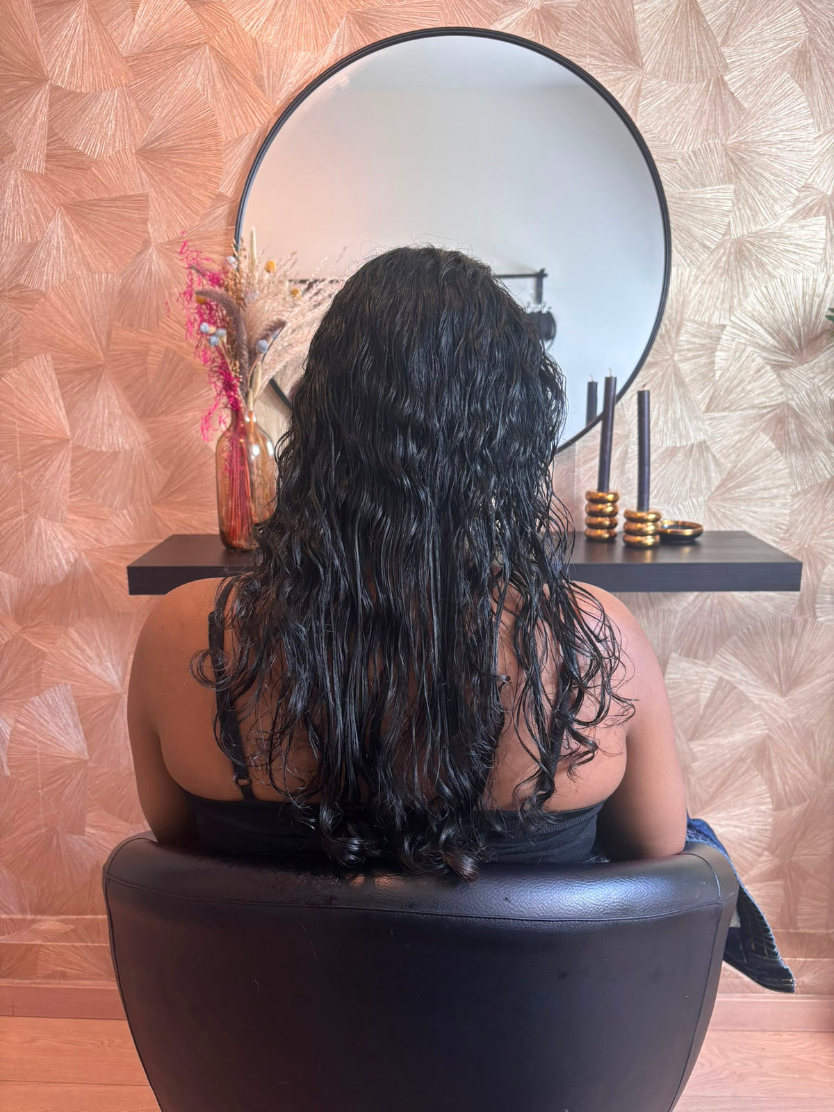 Wefts 200 g loose curly. Lang, vol, zachte krul en een natuurlijke overgang.